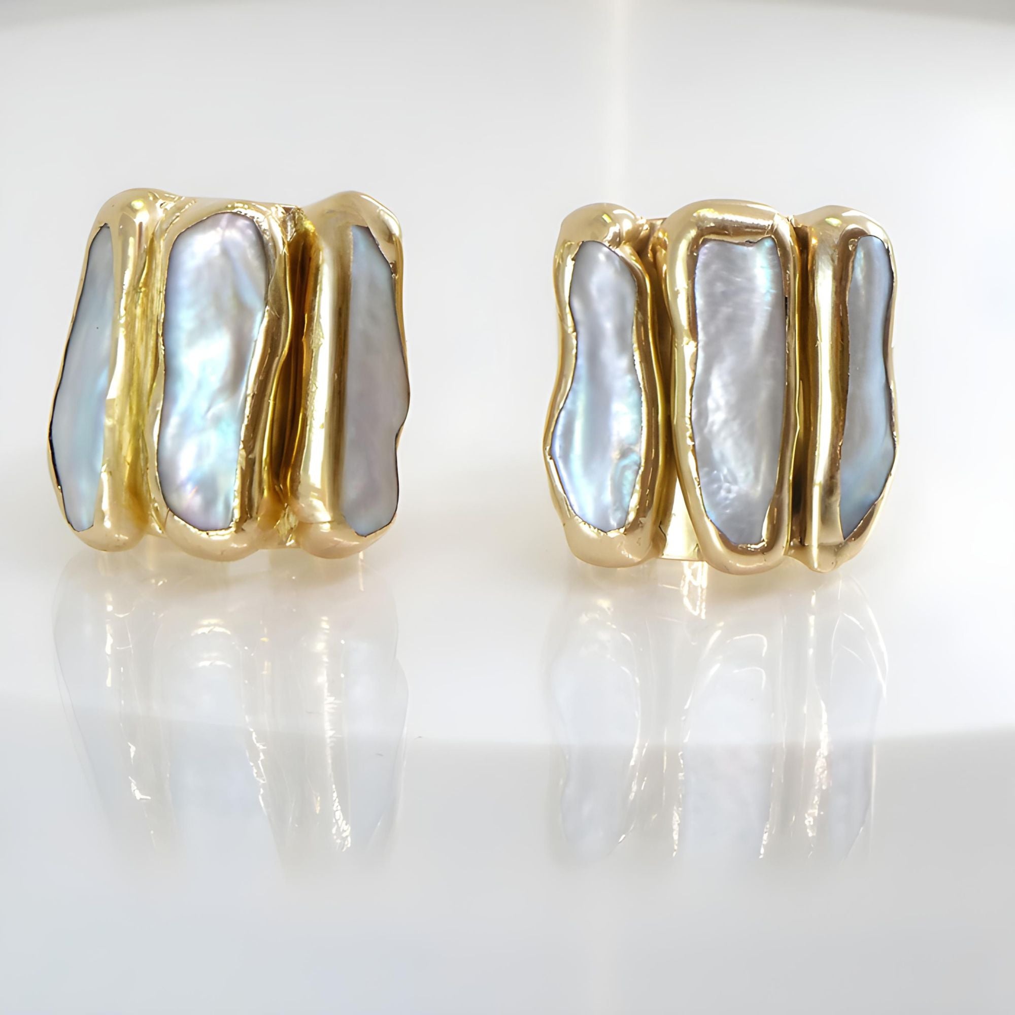 Gold Pearl Ring