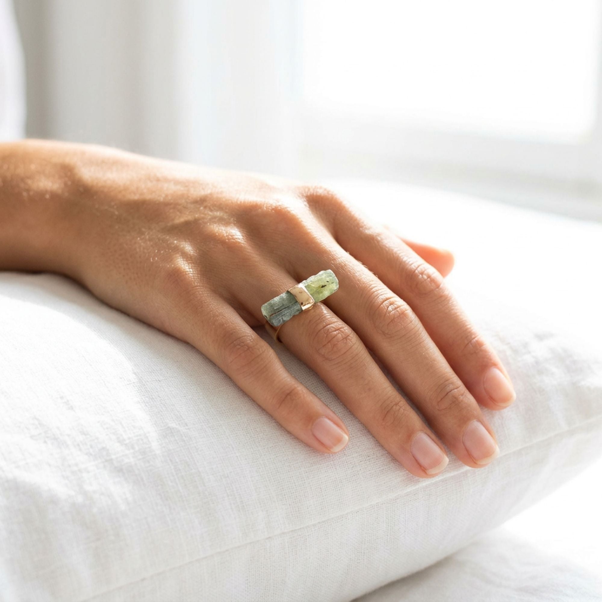 Green Kyanite Bar Ring