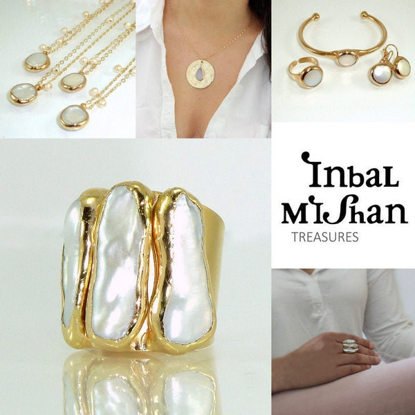 Coin Pearl Earrings.